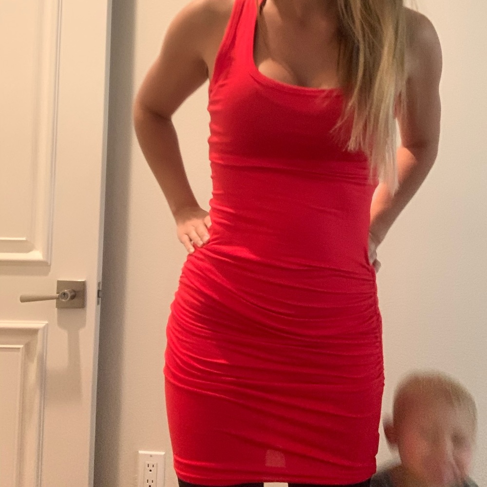 Red Venus T-shirt dress